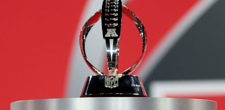 Trofeo Lamar Hunt, otorgado al campeón de la AFC