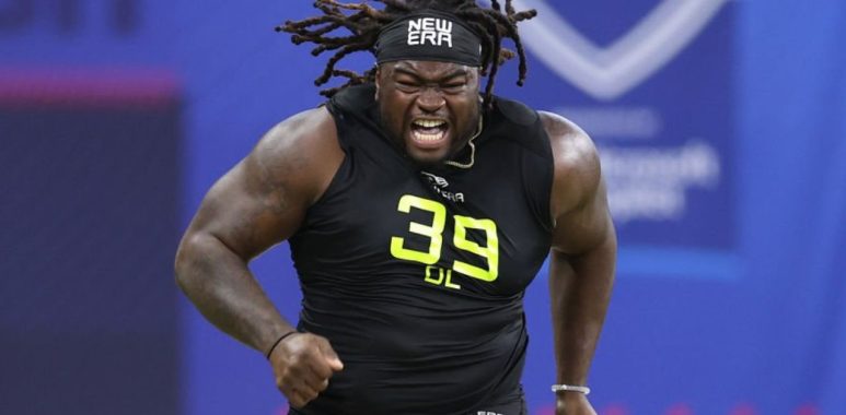 DT CJ West, nuevo jugador de los San Francisco 49ers