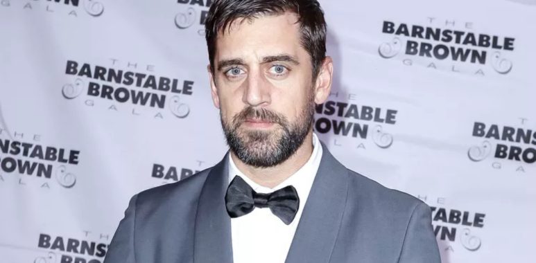 Aaron Rodgers, quarterback de los Pittsburgh Steelers