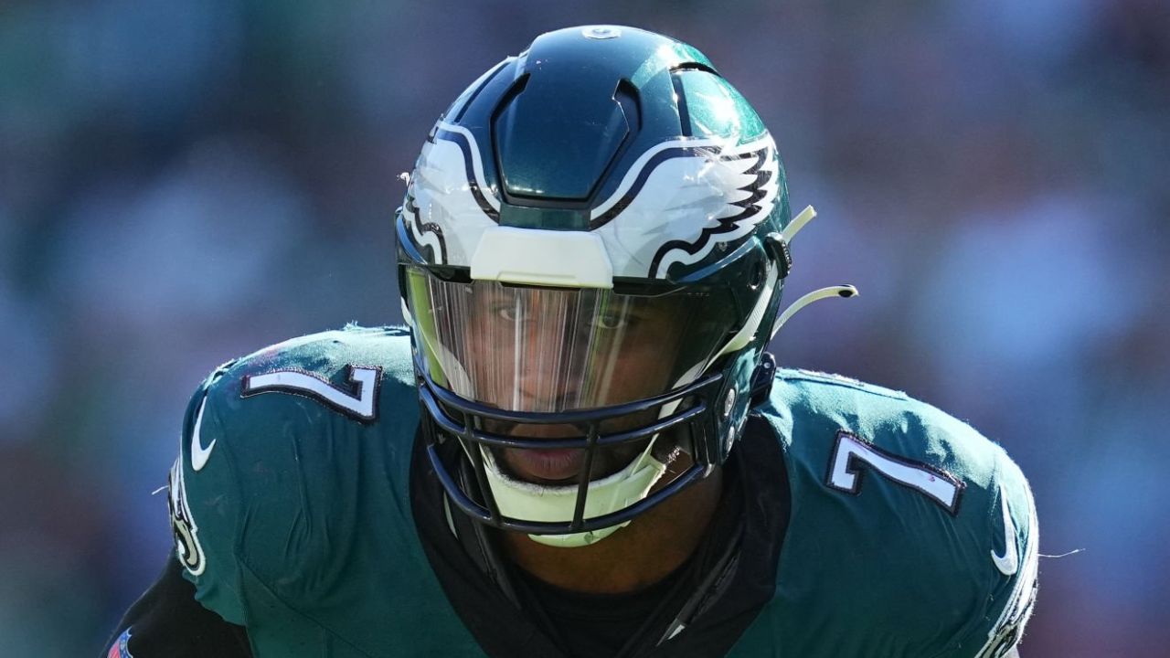 LB Haason Reddick, con los Philadelphia Eagles en 2023