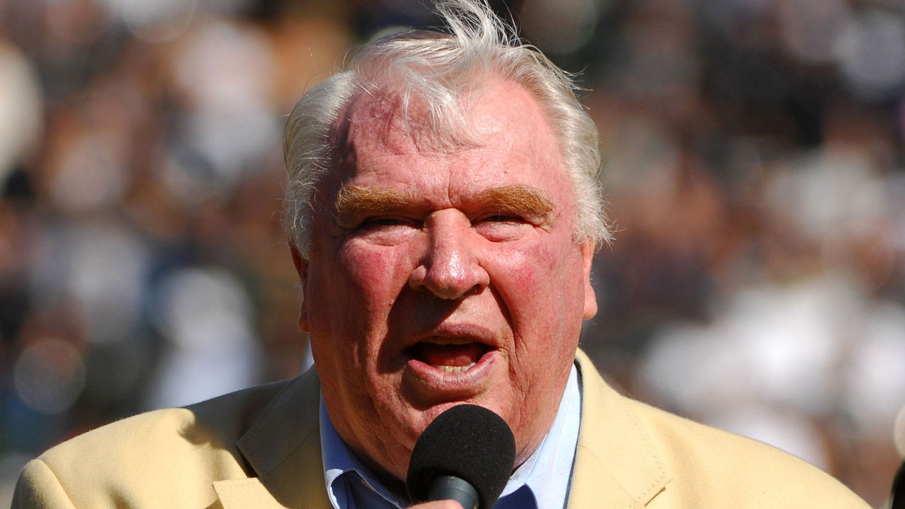 John Madden, head coach de los Oakland Raiders.